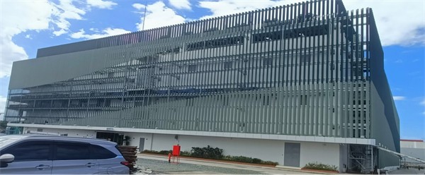 134649407.jpg 134649407.jpg