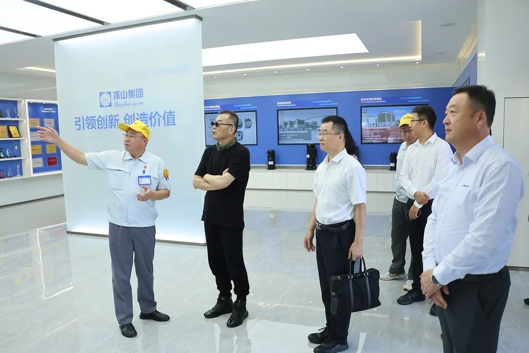 松洋考察.jpg